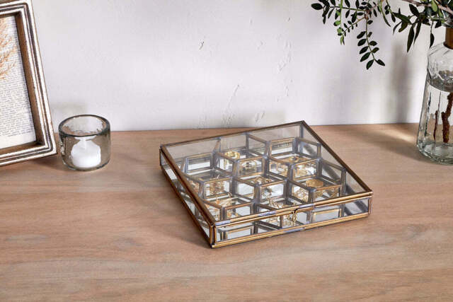 nkuku Bequai Honeycomb Box - Gifting - Small - Antique Brass