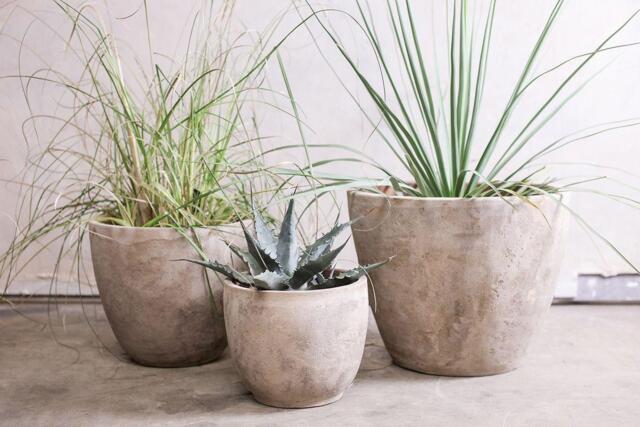 nkuku Affiti Clay Planter - Vases & Planters - Medium - Antique Grey