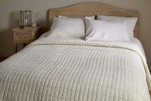 nkuku Peplu Cotton & Linen Screen Print Bed Quilt - Textiles - Sage Green - 220 x 140 cm