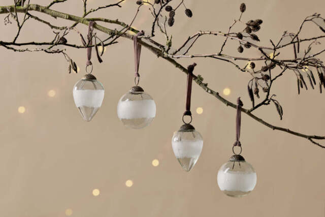 nkuku Anara Etched Bauble Set Of 4 - Christmas Decorations - Clear
