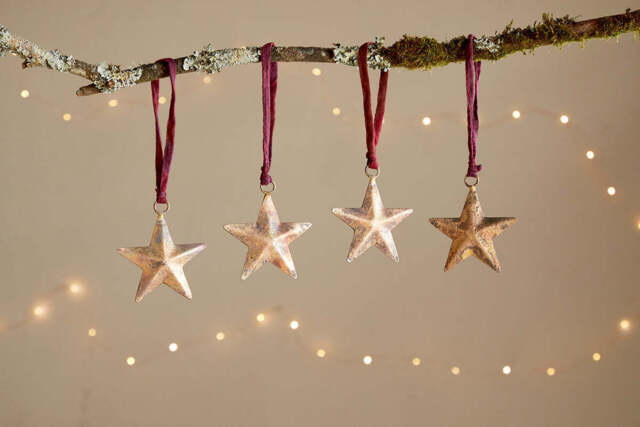 nkuku Roshani Star Baubles Set Of 4 - Christmas Decorations - Antique Brass