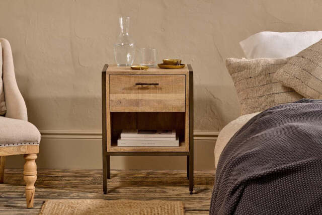 nkuku Dasai Mango Wood Bedside Table - Bedroom Furniture - One Size - Natural