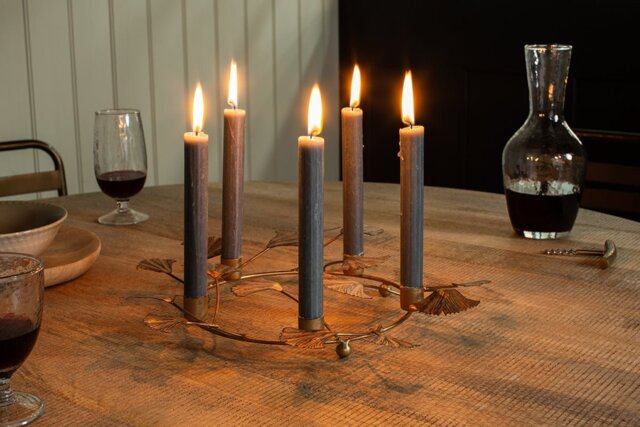 nkuku Khamila Leaf Iron Candle Holder - Christmas Decorations - One Size - Antique Brass