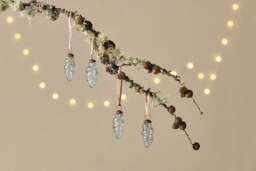 nkuku Khol Shell Baubles Set Of 4 - Christmas Decorations - Clear Antique