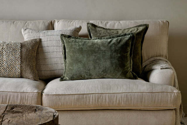 nkuku Pilani Velvet & Linen Cushion Cover - Textiles - Moss - 50 x 50 cm