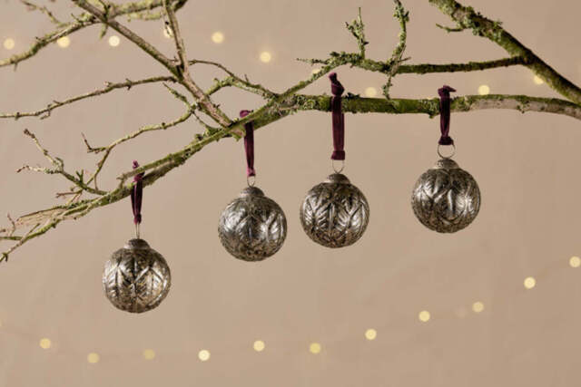 nkuku Patta Baubles Set Of 4 - Christmas Decorations - Antique Gold