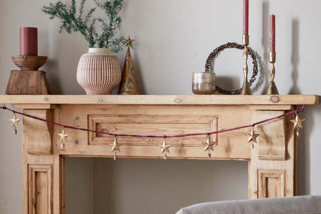 nkuku Didi Star Garland - Christmas Decorations - One Size - Antique Brass