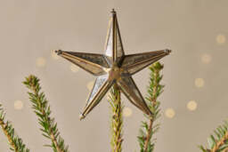 nkuku Bakara Star Tree Topper - Christmas Decorations - Antique Brass - 19 x 19 x 8 cm
