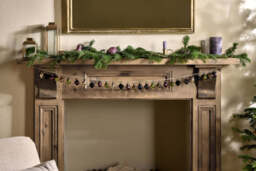 nkuku Ekiti Bauble Garland - Christmas Decorations - One Size - Mixed Colour