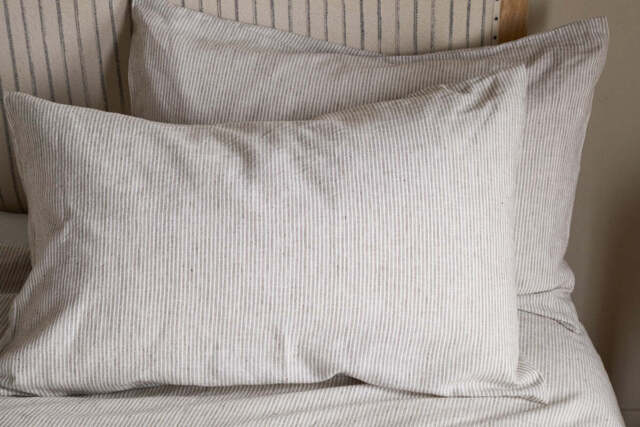 nkuku Borba Hemp & Cotton Housewife Pillowcases Set Of 2 - Textiles - Espresso