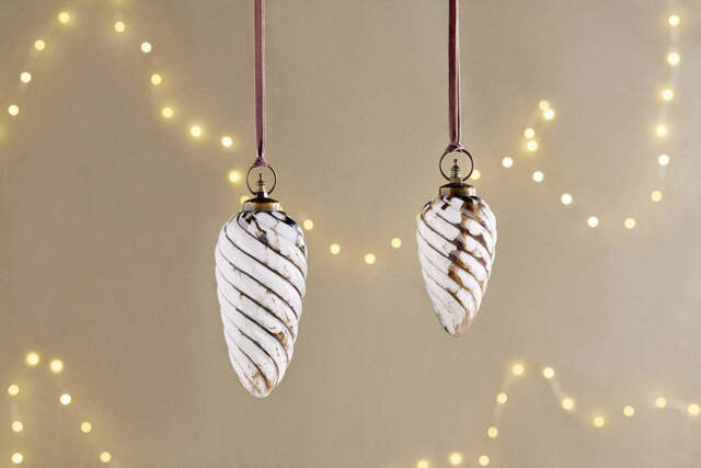 nkuku Maran Giant Bauble - Christmas Decorations - Small - Gold & Cream