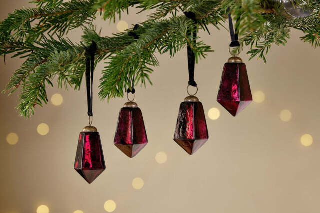 nkuku Ratnam Baubles Set Of 4 - Christmas Decorations - Ruby