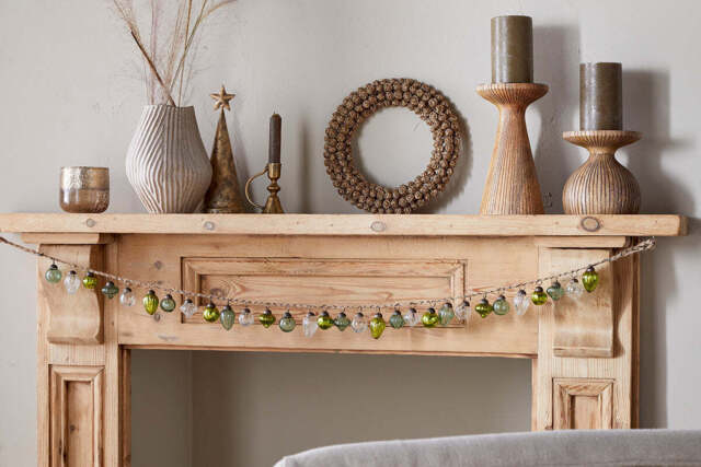 nkuku Ekiti Bauble Garland - Christmas Decorations - One Size - Mixed Green & Clear