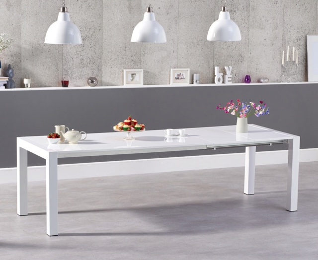 Extending Cleveland White High Gloss Dining Table