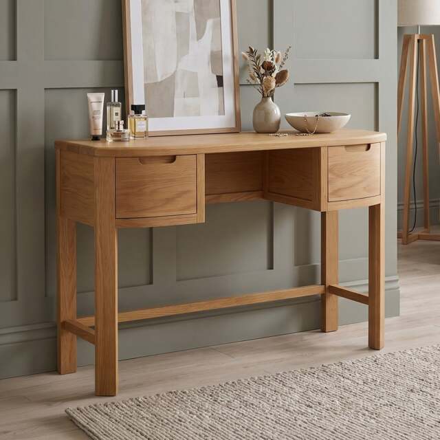 Somerton Curved Solid Oak Dressing Table