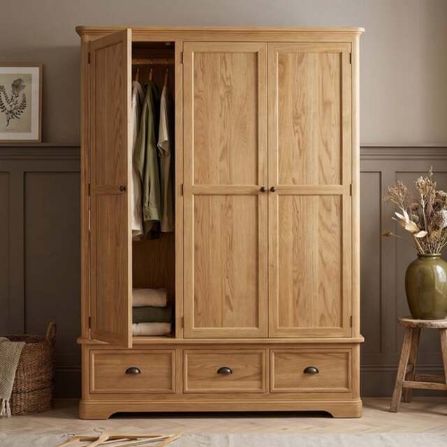 Cambridge Solid Oak Triple Wardrobe