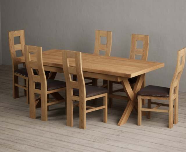 Extending Buckley 200cm Solid Oak Dining Table with 6 Brown Natural Chairs