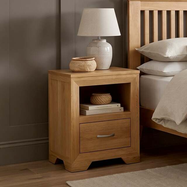 Tilt 100% Solid Oak 1 Drawer Bedside Table