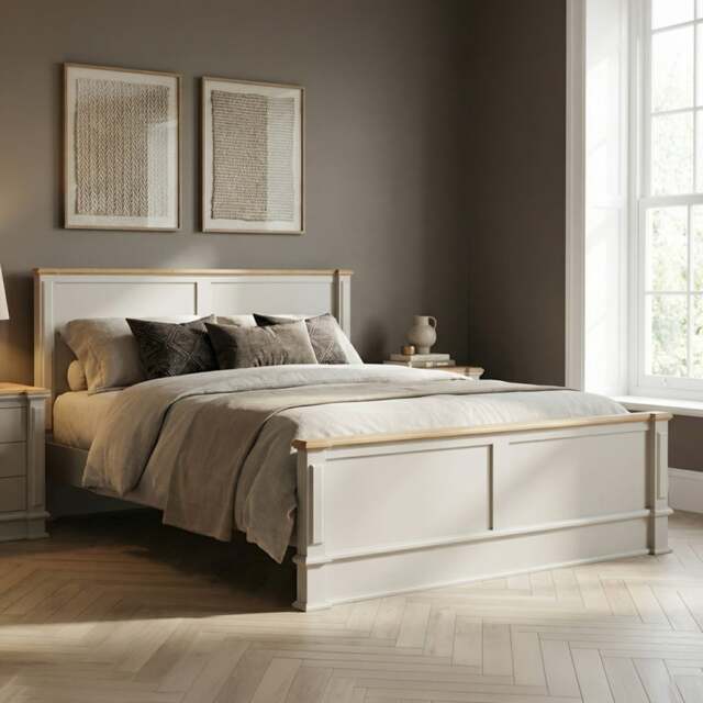 Lawson Oak and Soft White Painted Kingsize Bed