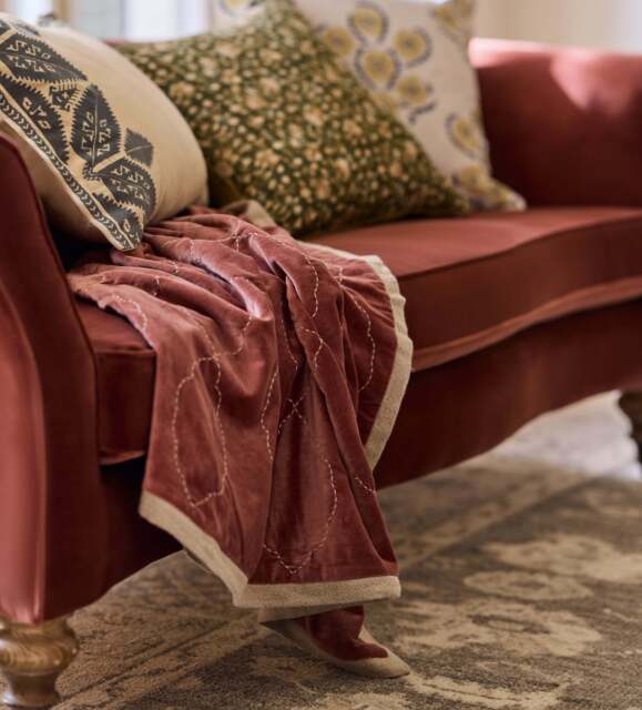 OKA, Isla Kantha Throw - Earthy Red, Throw - image 1