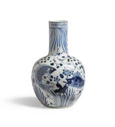 OKA, Large Zhoushan Vase - Blue/White, Vase - thumbnail 2