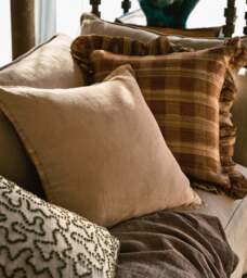 OKA, Archibald Cushion Cover - Oyster, Cushion Cover - thumbnail 1