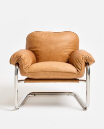 Silla Tan Leather Armchair