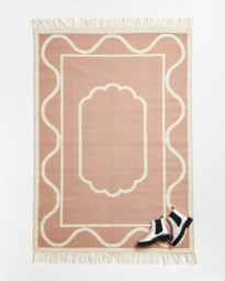 Mae Pink Handwoven Jacquard Rug 140x200cm