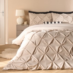 OHS Diamond Pintuck Pinch Pleat Duvet Set, Natural - King - thumbnail 1