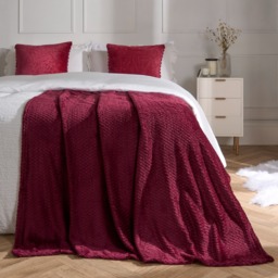 OHS Waffle Fleece Throw, Burgundy - 150 x 200cm