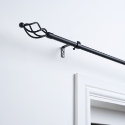 OHS 16mm Extendable Twist Curtain Pole, Black - 120-220cm - thumbnail 1
