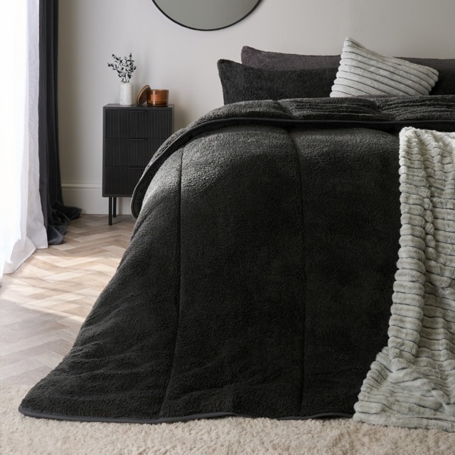 OHS Teddy Coverless 10.5 Duvet & Pillowcases, Charcoal - King - image 1