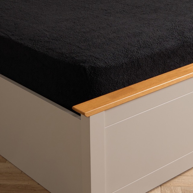 OHS Teddy Fleece Fitted Sheet, Black - Double - image 1