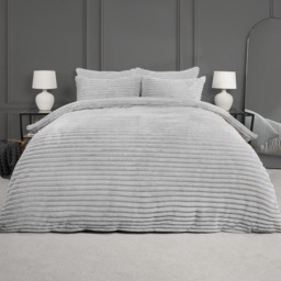 OHS Ribbed Faux Fur Duvet Set, Silver - Superking