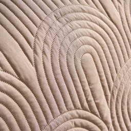 OHS Arches Quilted Throw - Natural - thumbnail 2