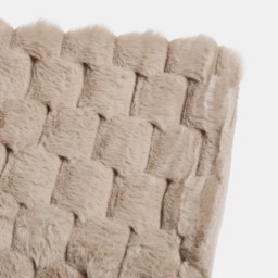 OHS Thick Faux Fur Waffle Throw - Natural - thumbnail 3