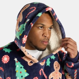 OHS Adults Gingerbread Man Hoodie Blanket - Navy - thumbnail 3