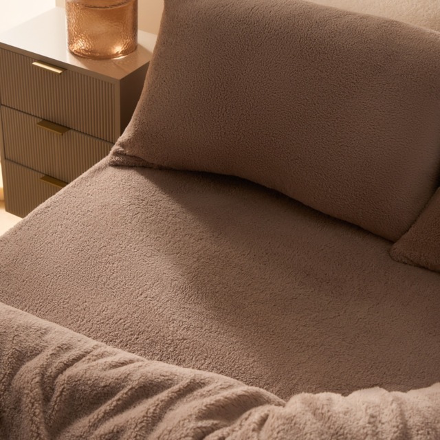 OHS Teddy Fleece Fitted Sheet, Natural - Superking - image 1