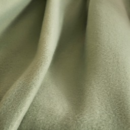 OHS Plain Fleece Throw, Evergreen - 125 x 150cm - thumbnail 3