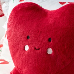 OHS Heart Shaped Cushion - Red - thumbnail 3