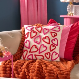 OHS Tufted Hearts Cushion - Red/Pink - thumbnail 2