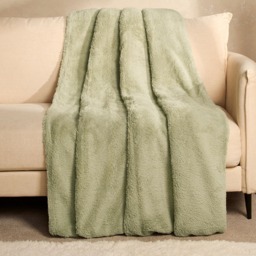 OHS Teddy Fleece Throw, Sage - 200 x 240cm - thumbnail 3
