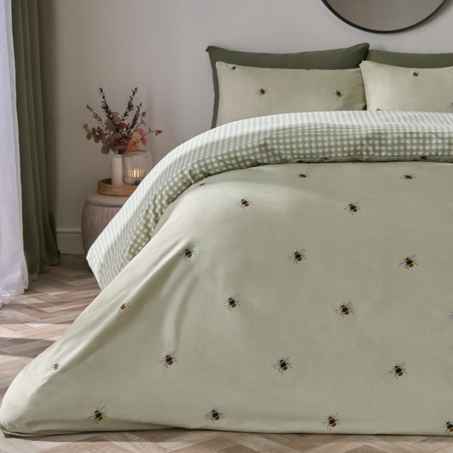 OHS Bee Print Reversible Gingham Duvet Set, Sage - King - image 1
