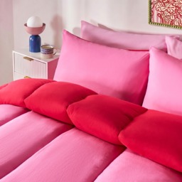 OHS Coverless 10.5 Tog Reversible Duvet Set, Hot Pink/Red - Single - thumbnail 3