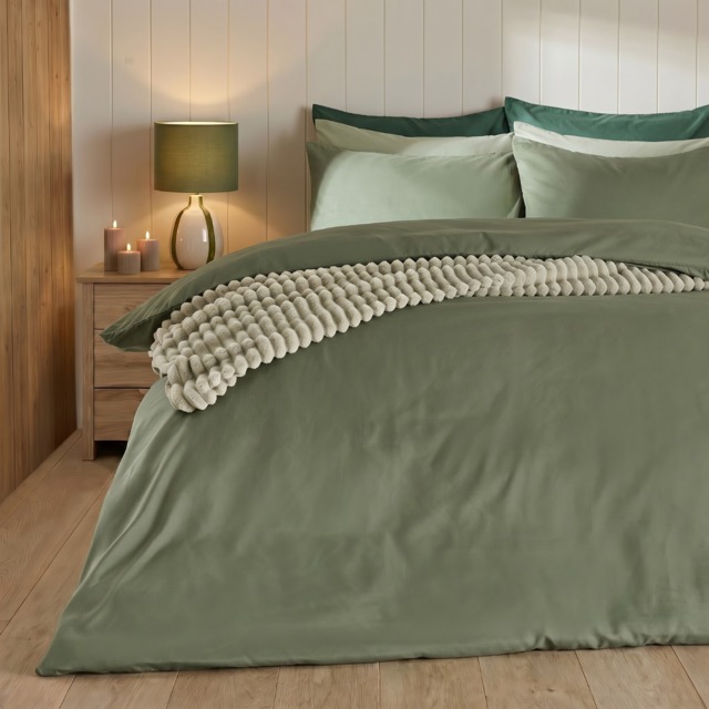 OHS Plain Duvet Cover Set, Woodland Green - Double - image 1