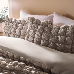 OHS Quilted Seersucker Duvet Cover Set, Natural - Super King - thumbnail 3