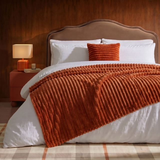 OHS Faux Fur Thick Ribbed Throw, Rust - 125 x 150cm - image 1