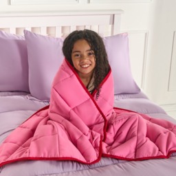OHS Kids Supersoft Weighted Blanket, Pink/Red - 3kg - thumbnail 4