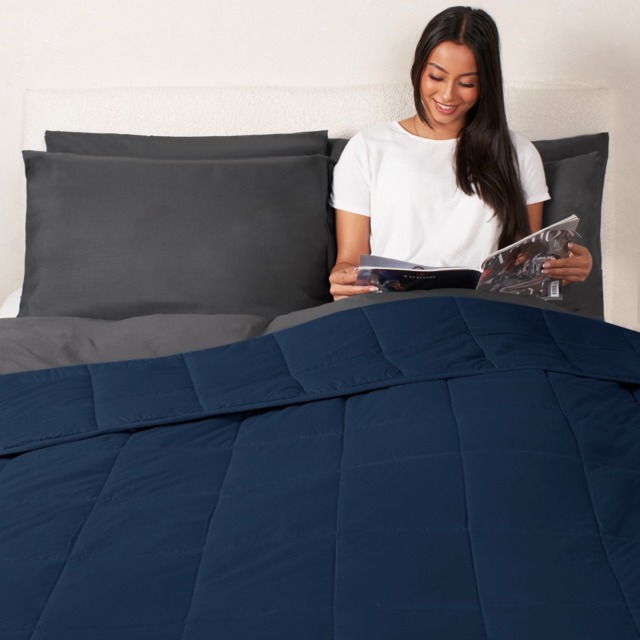 OHS Supersoft Weighted 6kg Blanket, Navy - 125 x 180cm - image 1