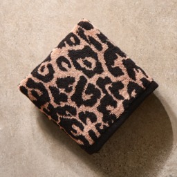 OHS 100% Cotton Jacquard Leopard Bath Towel - Natural - thumbnail 3